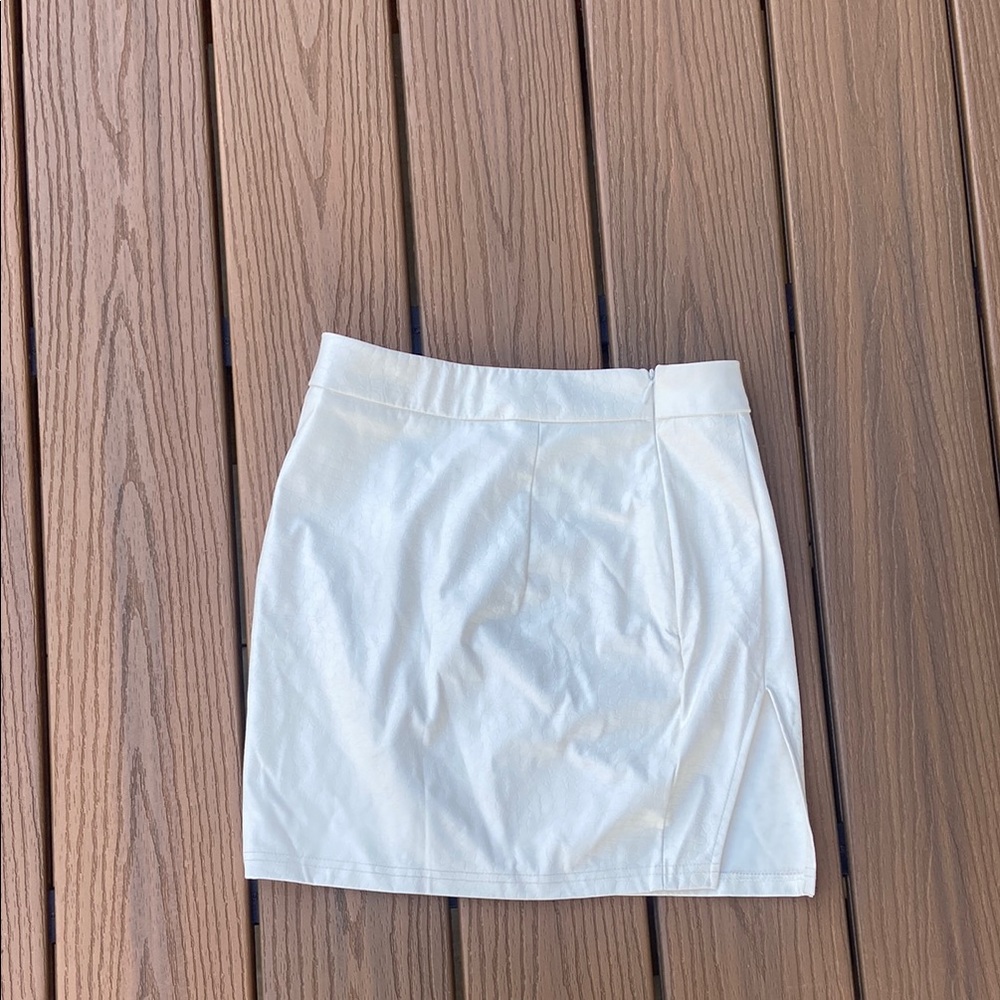 Elegant Cream Skirt
